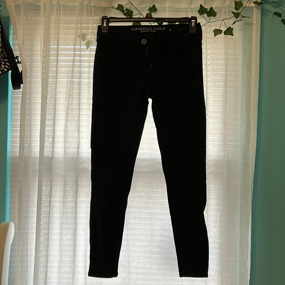 Black American Eagle Outfitters Jeggings, Size 6 Regular